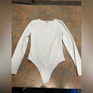 ARITZIA BABATON BODYSUIT